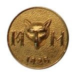 Tunic button